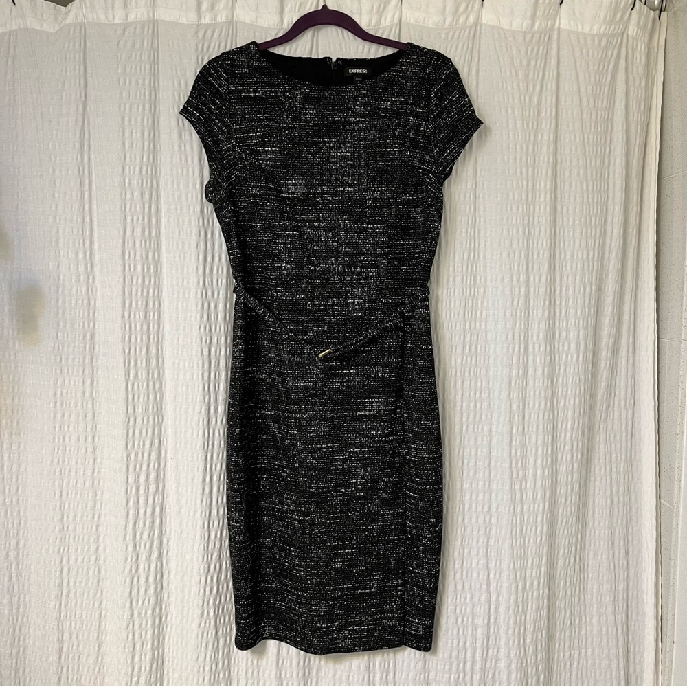 Exspress Black/White Belted Dress Soft and Stretchy Women’s Size Medium